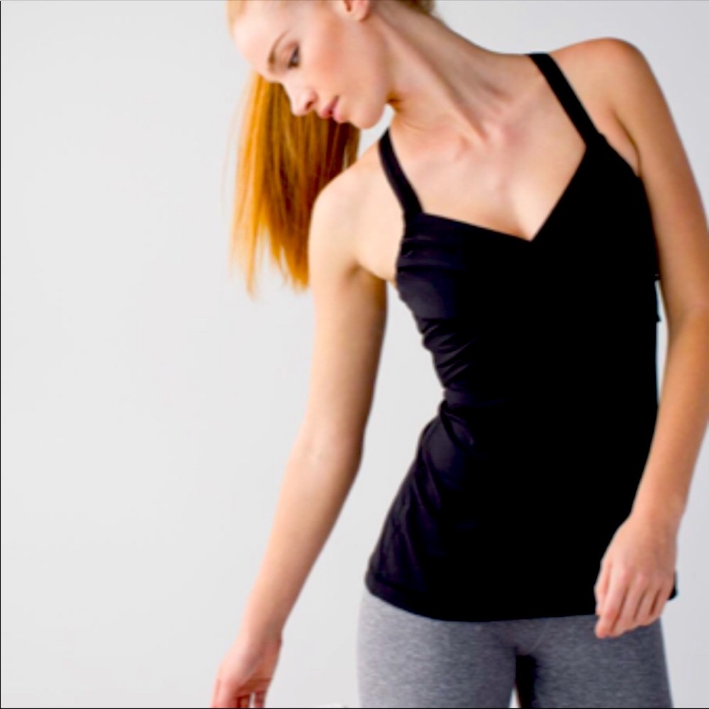 ♥️♥️♥️Beautiful Lululemon Tank Top.